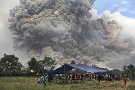 Podsjetnik o djelovanju stanovništva tijekom erupcija vulkana i emisija pepela
