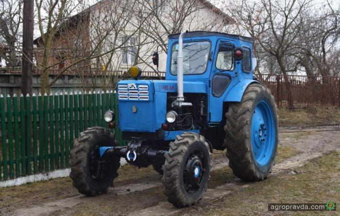 Year of manufacture of tractor t 40